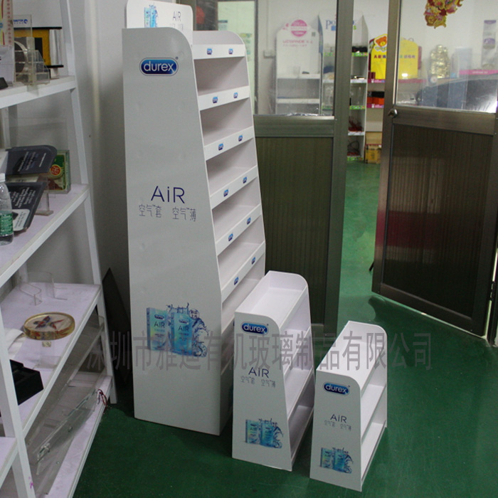 計(jì)生用品陳列的“黃金點(diǎn)位” 從超市收銀臺(tái)到藥店專架的消費(fèi)場(chǎng)景洞察